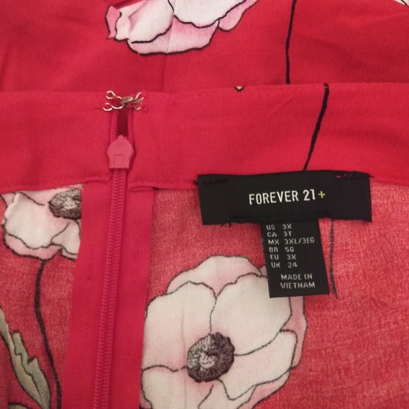 BOGO🆓 | NWT Forever 21 Plus 3X Skirt Style Shorts - Picture 4 of 6